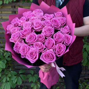 Букет из 31 розовых роз