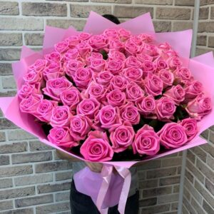 Букет из 59 розовой розы